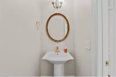 3900 Windsor Place Drive, Winston-Salem, NC 27106 - Photo 22