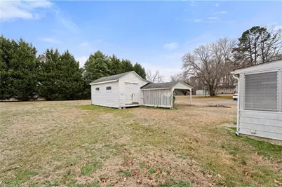 610 Piedmont Avenue, Gibsonville, NC 27249 - Photo 18