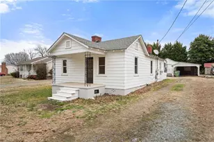 610 Piedmont Ave, Gibsonville, NC 27249 - Photo 2