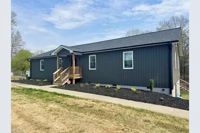 203 Church Street S, Stoneville, NC 27048 - Photo 2