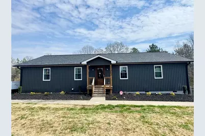 203 Church Street S, Stoneville, NC 27048 - Photo 4