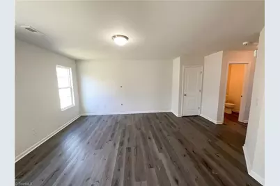 2033 Chapel Park Lane, Greensboro, NC 27405 - Photo 8