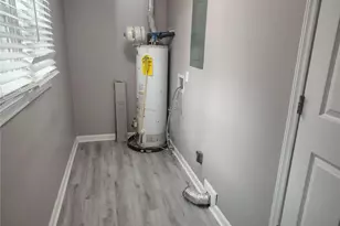 130 Sunview Ave, High Point, NC 27265 - Photo 4