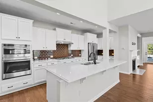 808 Blue Moon Ct, Greensboro, NC 27455 - Photo 8