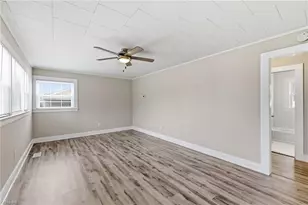 308 Walter Chambers St, Eden, NC 27288 - Photo 8