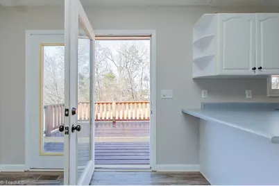 180 Foxcroft Drive, Lexington, NC 27292 - Photo 34