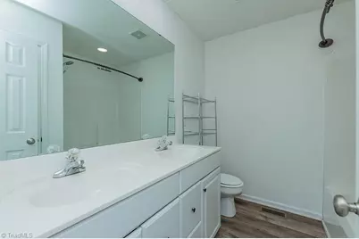 180 Foxcroft Drive, Lexington, NC 27292 - Photo 32