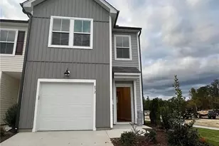 872 Falls Grove Trl, High Point, NC 27265 - Photo 2