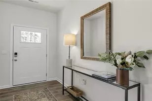 3008 Middle Creek Ln, Greensboro, NC 27405 - Photo 2