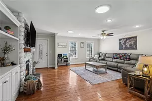 937 Chamberlin Dr, Asheboro, NC 27205 - Photo 8