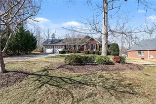 937 Chamberlin Dr, Asheboro, NC 27205 - Photo 4