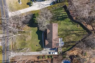 5211 Forest Oaks Dr, Greensboro, NC 27406 - Photo 34