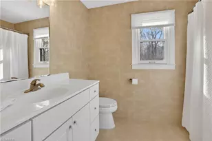 5211 Forest Oaks Dr, Greensboro, NC 27406 - Photo 22