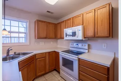 101 Williams Way, Kernersville, NC 27284 - Photo 14