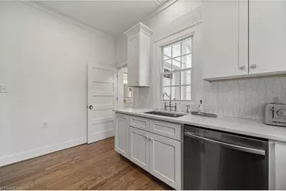 1004 Albert Street, Winston-Salem, NC 27101 - Photo 20