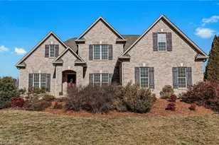 8814 Sawtooth Ct, Kernersville, NC 27284 - Photo 1