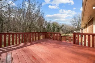 1022 Pine Knolls Rd, Kernersville, NC 27284 - Photo 22