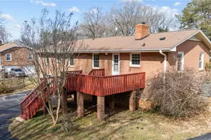 1022 Pine Knolls Rd, Kernersville, NC 27284 - Photo 6