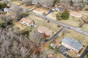 1022 Pine Knolls Rd, Kernersville, NC 27284 - Photo 44