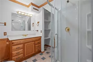 1022 Pine Knolls Rd, Kernersville, NC 27284 - Photo 12