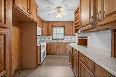 1022 Pine Knolls Road, Kernersville, NC 27284 - Photo 30