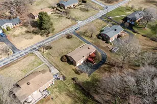 1022 Pine Knolls Rd, Kernersville, NC 27284 - Photo 46