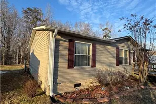 4886 Oak Branch Ln, Walkertown, NC 27051 - Photo 18