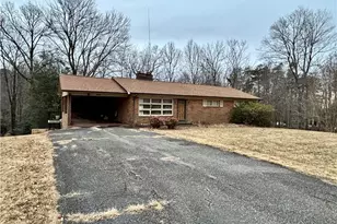 4140 Westfield Rd, Mount Airy, NC 27030 - Photo 28