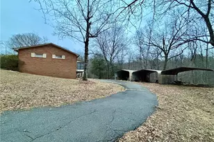 4140 Westfield Rd, Mount Airy, NC 27030 - Photo 18