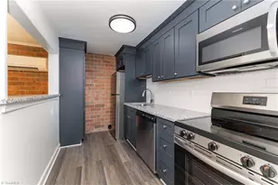 1757 S Hawthorne Rd, Winston-Salem, NC 27103 - Photo 6