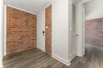 1757 S Hawthorne Road, Winston-Salem, NC 27103 - Photo 8