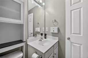 18 Dunlevy Way, Greensboro, NC 27455 - Photo 18