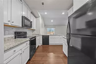 3742 Muddy Crk Ct, Winston-Salem, NC 27107 - Photo 8