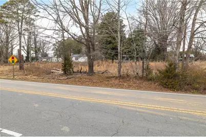 1125 Main Street, Walnut Cove, NC 27052 - Photo 4