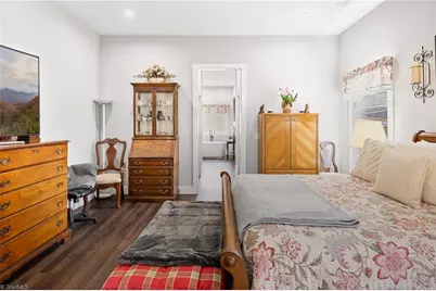 715 Chatsworth Circle SE, Lenoir, NC 28645 - Photo 18