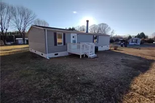 9335 Pearl Dr, Rural Hall, NC 27045 - Photo 2