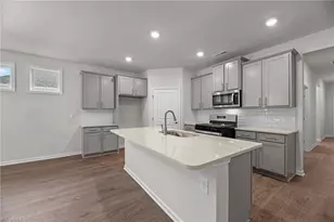 1668 Abberly Pl, Graham, NC 27253 - Photo 4