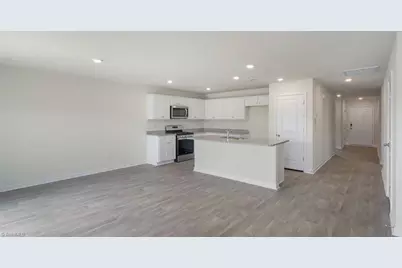 565 Quail Haven Lane, Winston-Salem, NC 27107 - Photo 10