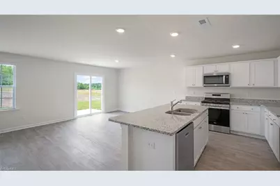 415 Jack Pine Street, Thomasville, NC 27360 - Photo 4