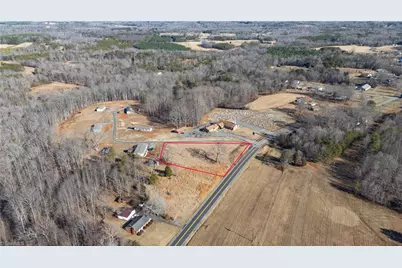 8120 Nc Highway 704, Madison, NC 27025 - Photo 2
