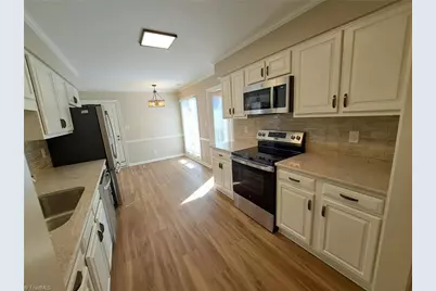 616 Croston Drive, Winston-Salem, NC 27104 - Photo 2