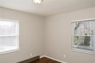 4010 Sedgewood Ln, Greensboro, NC 27407 - Photo 10