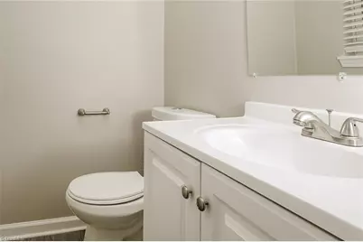 4010 Sedgewood Lane, Greensboro, NC 27407 - Photo 8