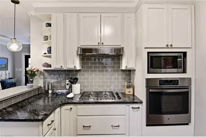 849 Chester Road, Winston-Salem, NC 27104 - Photo 10