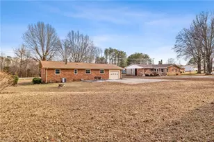 120 McCoy Rd, Reidsville, NC 27320 - Photo 26