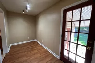 2041 S Hawthorne Rd, Winston-Salem, NC 27103 - Photo 16