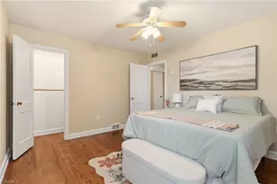 2312 Albright Dr, Greensboro, NC 27408 - Photo 24