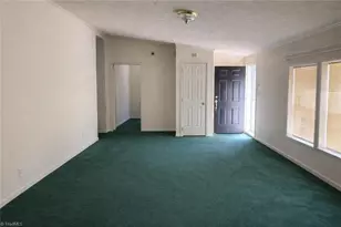 1032 Autumn Dr, East Bend, NC 27018 - Photo 4