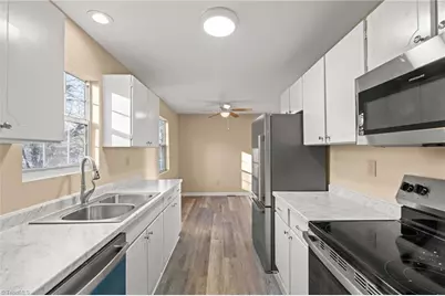 415 Long Street, Greensboro, NC 27406 - Photo 12