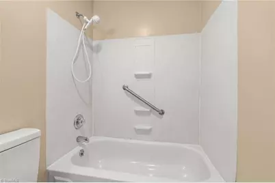 415 Long Street, Greensboro, NC 27406 - Photo 20